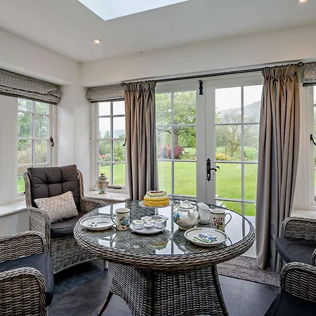 2 Bed In Ulverston Oc-94926
