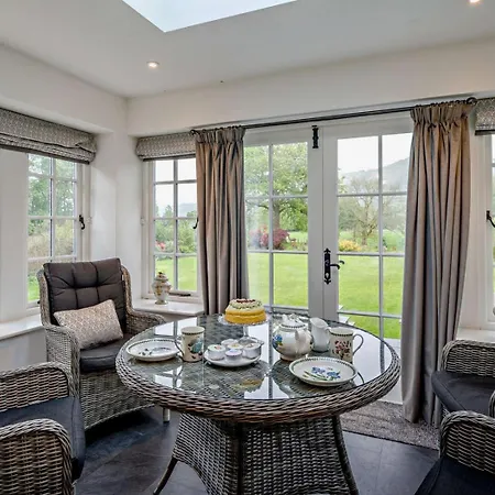 2 Bed In Ulverston Oc-94926